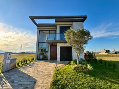 Casa de Condomínio com 4 Quartos à venda, 185m² no Rainha Do Mar, Xangri-lá