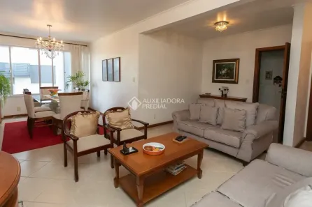 Apartamento com 2 Quartos à venda, 116m² no Moinhos de Vento, Porto Alegre