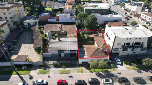 Lote/Terreno à venda, 268m² no Mercês, Curitiba