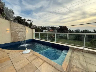 Casa de Condomínio com 4 Quartos à venda, 344m² no Charitas, Niterói