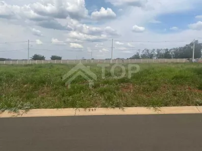 Lote/Terreno à venda, 240m² no Jardim Jockey Clube, São Carlos