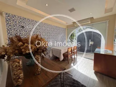 Casa com 2 Quartos à venda, 235m² no Humaitá, Rio de Janeiro