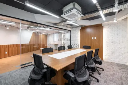 Prédio Comercial para alugar, 210m² no Vila Olímpia, São Paulo