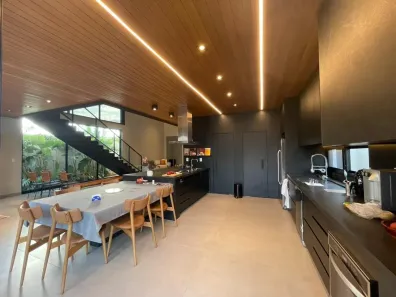 Casa de Condomínio com 3 Quartos à venda, 308m² no Nova Uberlândia, Uberlândia