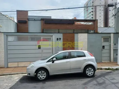 Casa com 2 Quartos à venda, 62m² no Vila Paiva, São Paulo