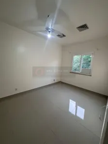 Casa com 4 Quartos à venda, 10m² no Piratininga, Niterói