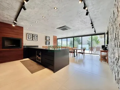 Casa de Condomínio com 4 Quartos à venda, 353m² no Jardim Tarobá, Cambé
