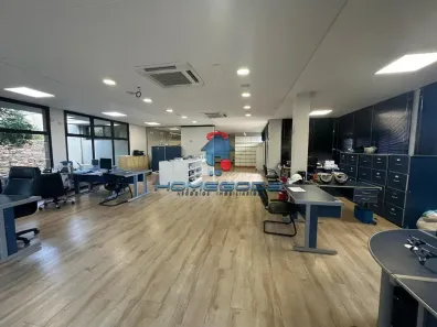 Imóvel Comercial com 8 Quartos para venda ou aluguel, 420m² no Nova Campinas, Campinas