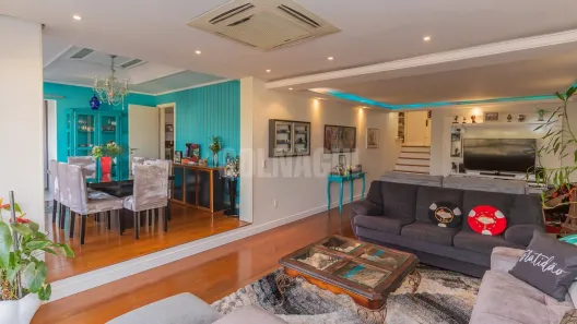 Casa de Condomínio com 3 Quartos à venda, 350m² no Três Figueiras, Porto Alegre