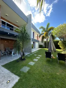 Casa de Condomínio com 6 Quartos à venda, 330m² no Itaigara, Salvador