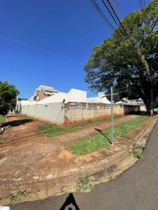 Lote/Terreno para alugar, 781m² no Zona 05, Maringá