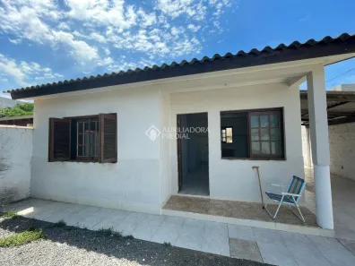 Casa com 2 Quartos para alugar, 60m² no Monte Belo, Gravataí