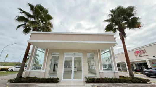 Ponto Comercial para alugar, 227m² no Lagoa, Macaé