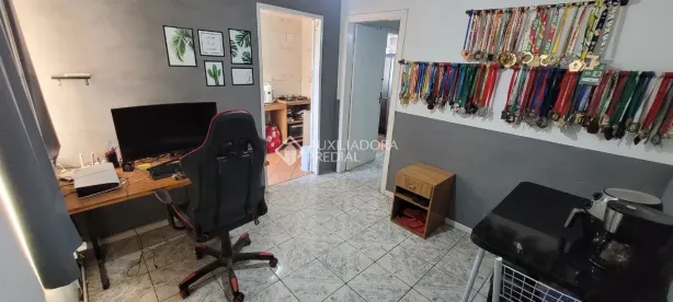 Apartamento com 1 Quarto à venda, 33m² no Guajuviras, Canoas