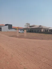 Lote/Terreno à venda, 805m² no Não Informado, Mendonça