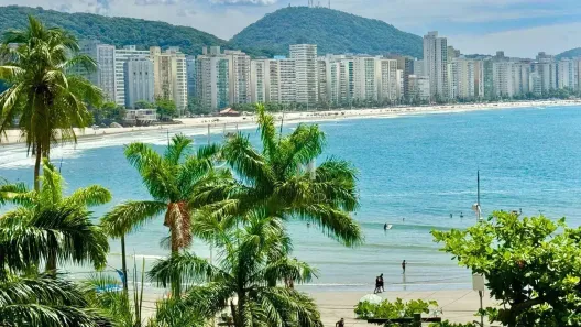Apartamento com 3 Quartos à venda, 95m² no Jardim Astúrias, Guarujá