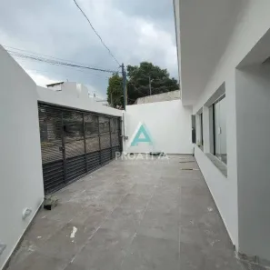 Casa com 10 Quartos para alugar, 159m² no Jardim Bela Vista, Santo André