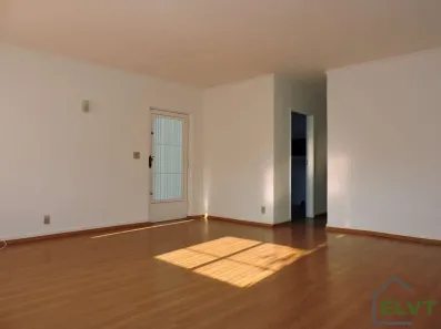 Casa de Condomínio com 3 Quartos para alugar, 187m² no Jardim da Glória, Cotia
