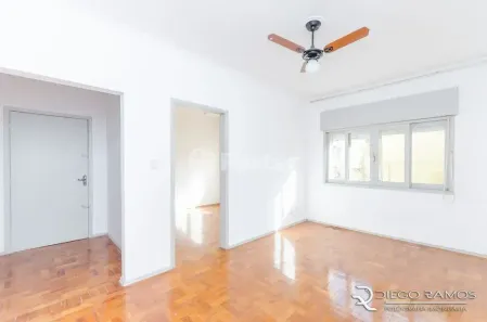 Apartamento com 2 Quartos à venda, 76m² no Centro Histórico, Porto Alegre