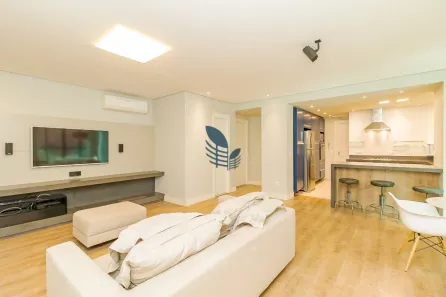 Apartamento com 4 Quartos para alugar, 164m² no Alto da Rua XV, Curitiba