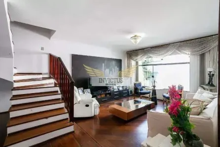 Sobrado com 4 Quartos à venda, 312m² no Vila Pinheirinho, Santo André