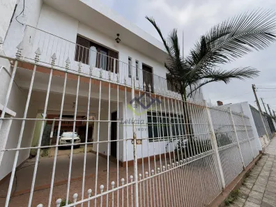 Sobrado com 3 Quartos à venda, 304m² no Jardim Santa Helena, Suzano