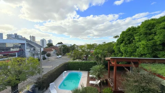 Casa com 3 Quartos à venda, 180m² no Vila Ipiranga, Porto Alegre