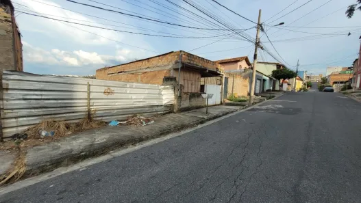 Lote/Terreno à venda, 180m² no Ouro Minas, Belo Horizonte