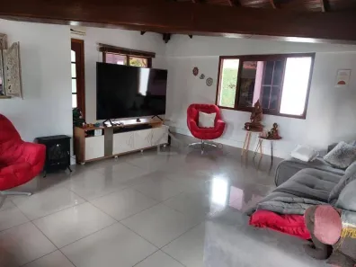 Casa de Condomínio com 3 Quartos à venda, 180m² no Elsa, Viamão