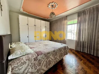 Casa com 3 Quartos à venda, 248m² no Santa Catarina, Caxias do Sul