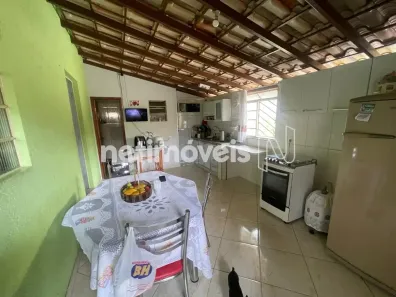 Casa com 2 Quartos à venda, 321m² no Ouro Minas, Belo Horizonte