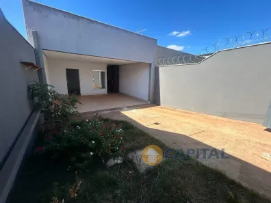 Casa com 3 Quartos para alugar, 120m² no Setor Sul, Nerópolis