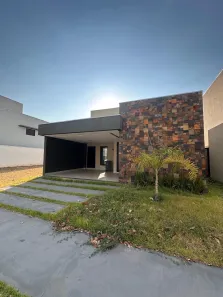 Casa de Condomínio com 3 Quartos à venda, 137m² no Jardim Imperial, Cuiabá