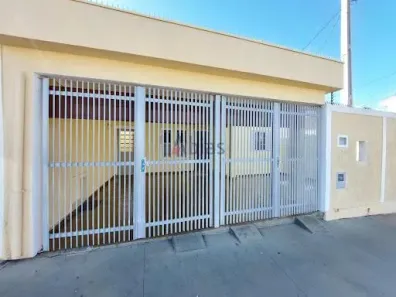 Casa com 3 Quartos para alugar, 140m² no Vila Prado, São Carlos