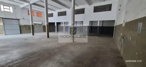 Galpão/Depósito/Armazém para alugar, 742m² no Casa Grande, Diadema