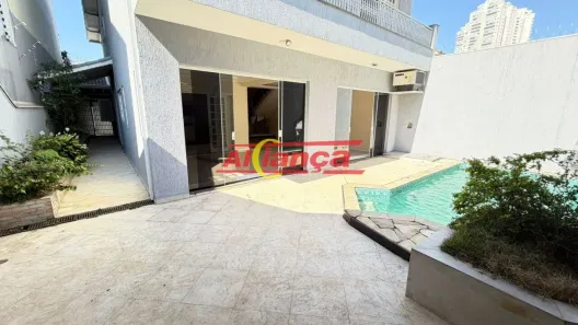 Sobrado com 4 Quartos à venda, 304m² no Jardim Maia, Guarulhos