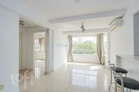Apartamento com 2 Quartos à venda, 57m² no Santana, Porto Alegre