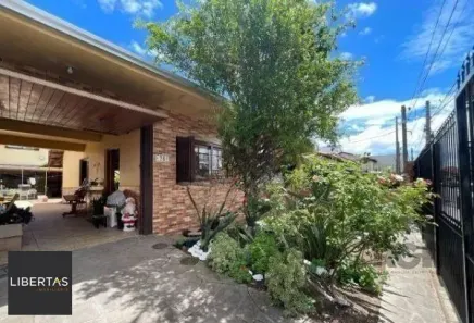Casa com 4 Quartos à venda, 240999m² no Vila Márcia, Cachoeirinha