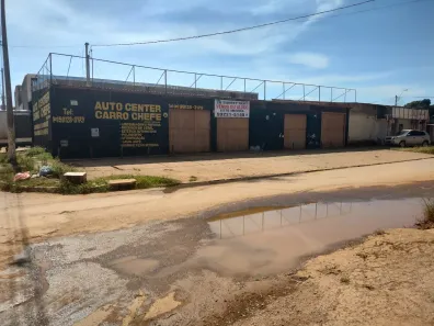 Galpão/Depósito/Armazém com 2 Quartos à venda, 50m² no Setor Leste, Brasília