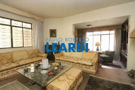 Sobrado com 4 Quartos à venda, 350m² no Jardim da Glória, São Paulo