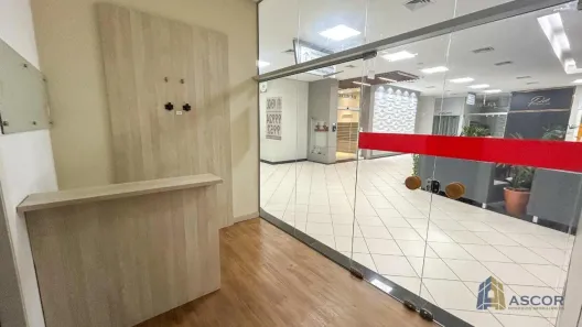 Ponto Comercial à venda, 28m² no Centro, Florianópolis