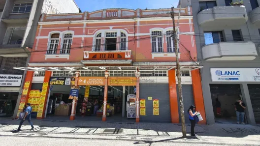 Ponto Comercial para alugar, 669m² no Centro, Curitiba
