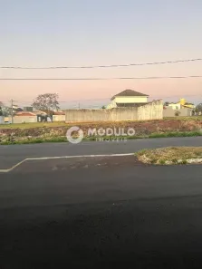 Lote/Terreno à venda, 360m² no Santa Rosa, Uberlândia