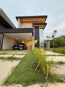 Casa de Condomínio com 4 Quartos à venda, 270m² no Condomínio Belvedere II, Cuiabá