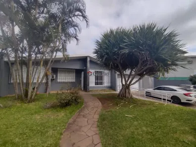 Casa de Condomínio com 3 Quartos à venda, 385m² no Nossa Senhora das Graças, Canoas