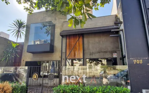 Imóvel Comercial com 1 Quarto para alugar, 300m² no Cambuí, Campinas