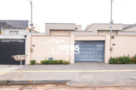 Casa com 3 Quartos à venda, 220m² no Setor Conde dos Arcos Complemento, Aparecida de Goiânia