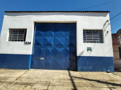 Imóvel Comercial para alugar, 250m² no Menino Deus, Bagé
