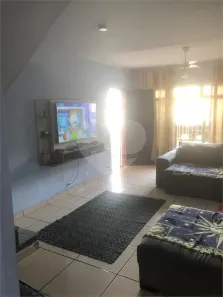 Sobrado com 2 Quartos à venda, 180m² no Vila Nhocune, São Paulo