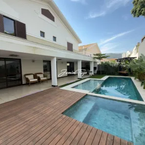 Casa de Condomínio com 4 Quartos à venda, 318m² no Alphaville, Santana de Parnaíba